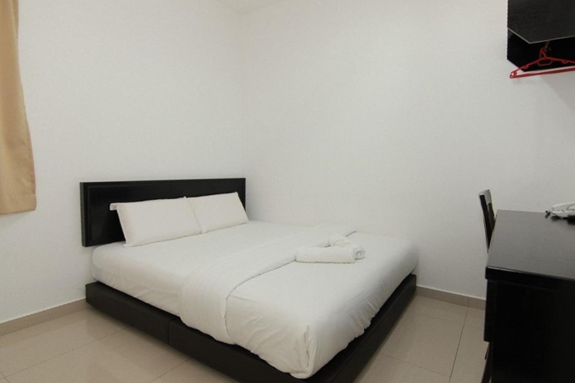 Hotel Alam Indi Johor Bahru Luaran gambar