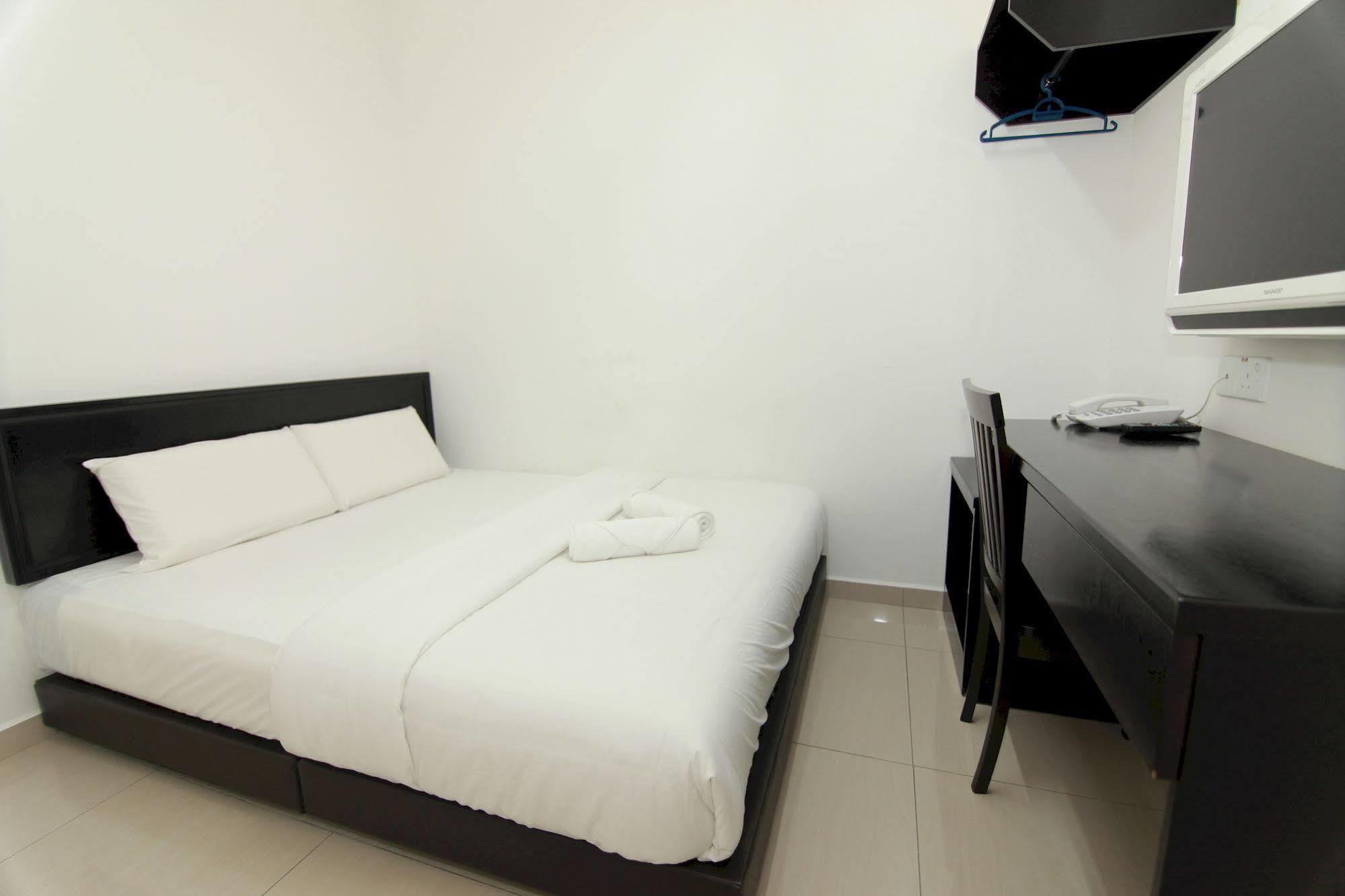 Hotel Alam Indi Johor Bahru Luaran gambar