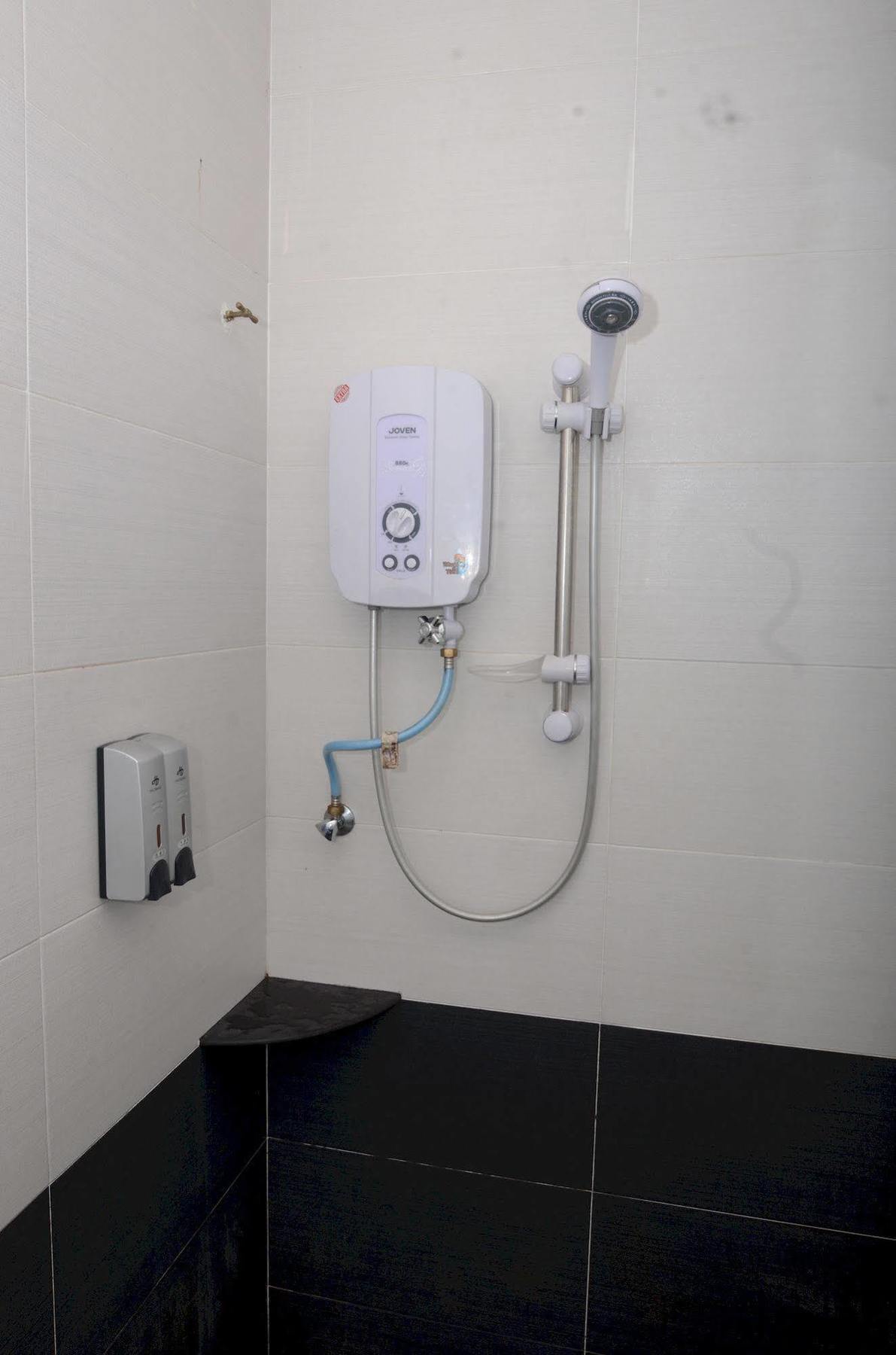 Hotel Alam Indi Johor Bahru Luaran gambar